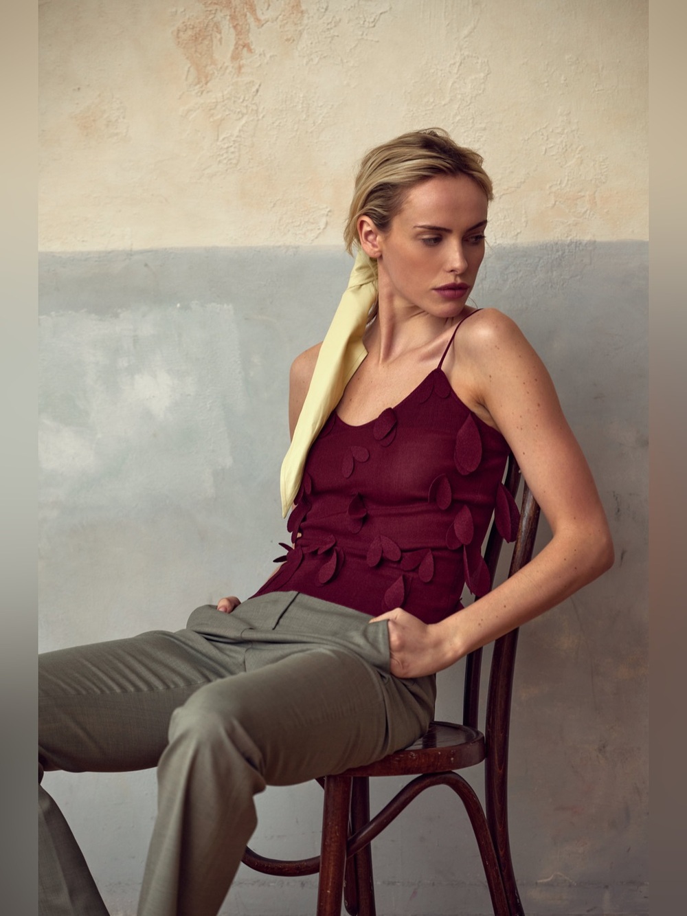 CENTRE PIECE The Ivy Top in Red Size Small NWT